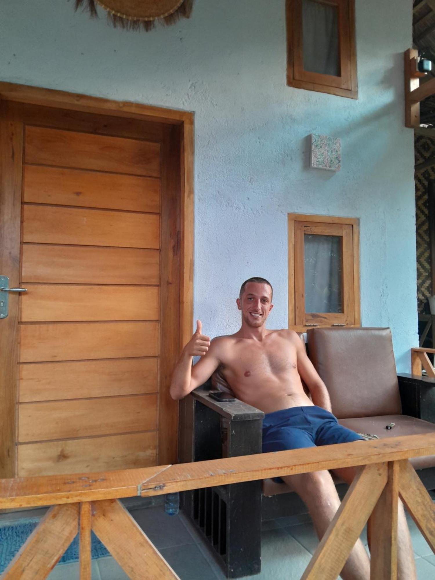 Anik Homestay & Dormy Batukaras المظهر الخارجي الصورة