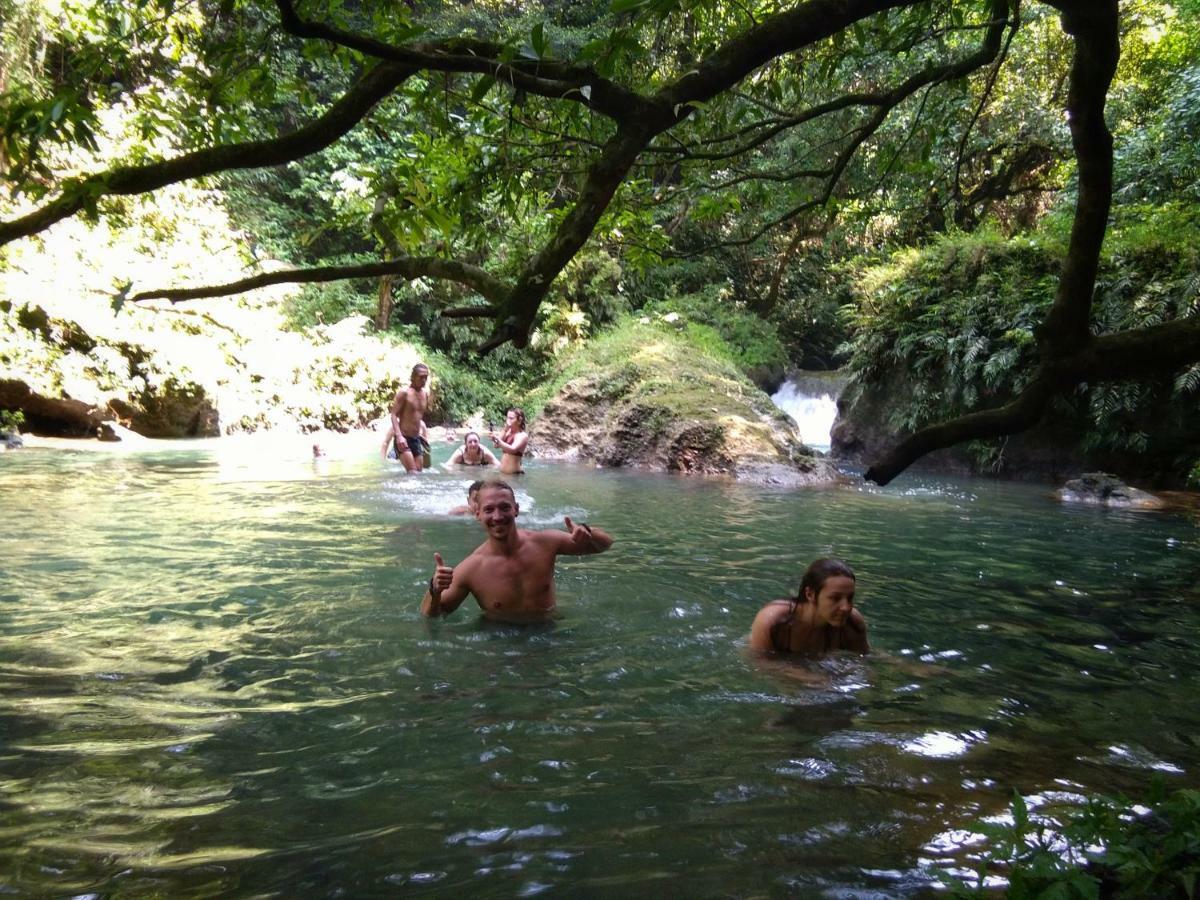 Anik Homestay & Dormy Batukaras المظهر الخارجي الصورة